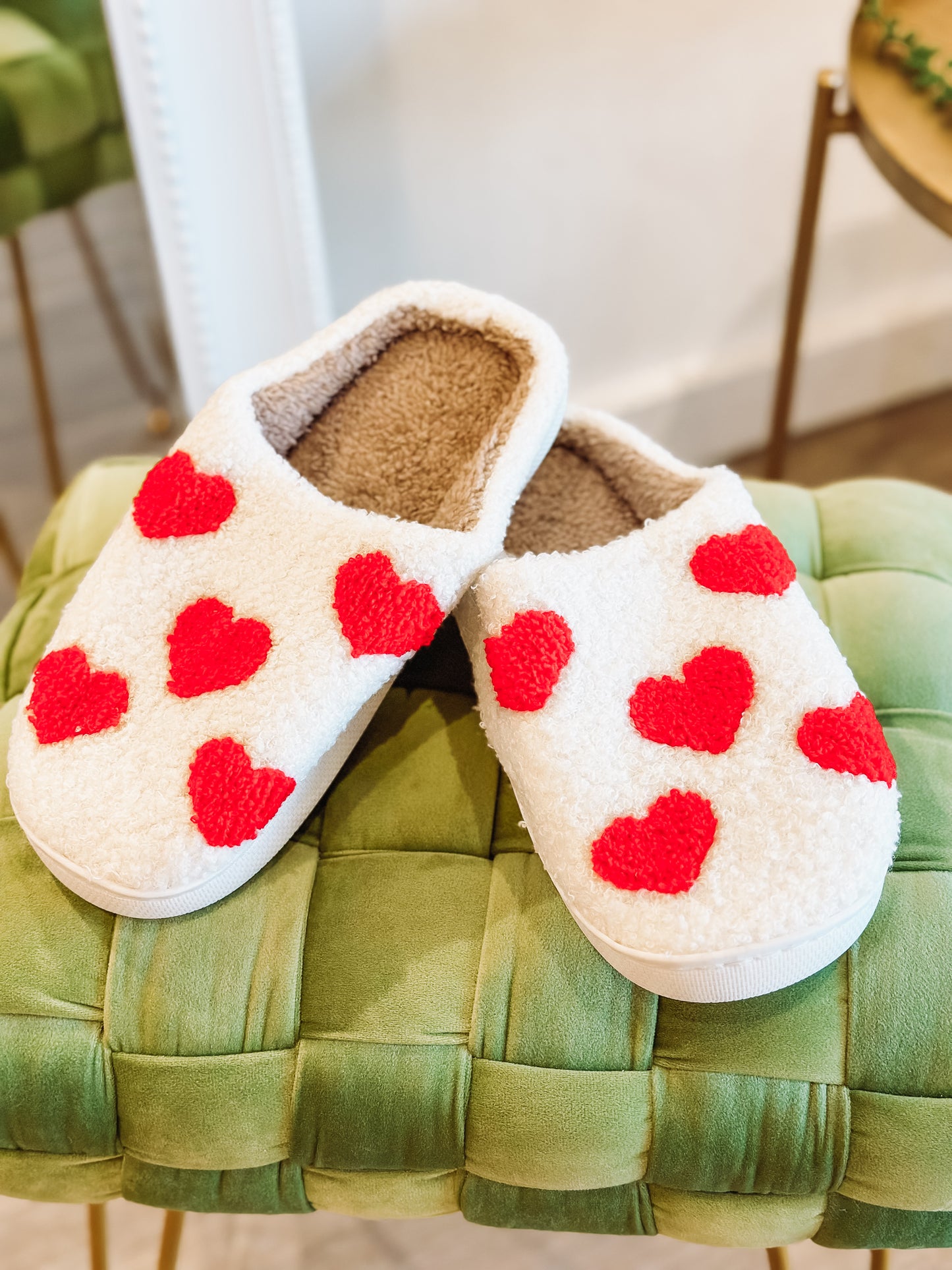 Luxe Heart Slippers - Red/White